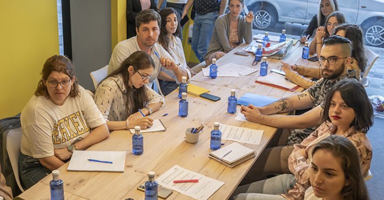 abbla idiomas - Abbla, tu academia de inglés en Sevilla