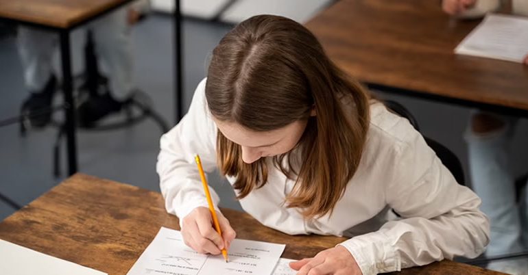 abbla idiomas -Cómo una academia de inglés en Sevilla te ayuda a prepararte para tu examen