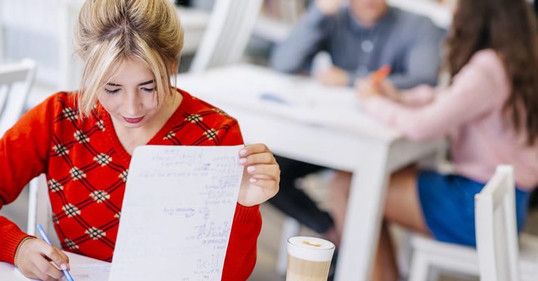 abbla idiomas - ¿Por qué una academia Cambridge es tu mejor opción para dominar el inglés?