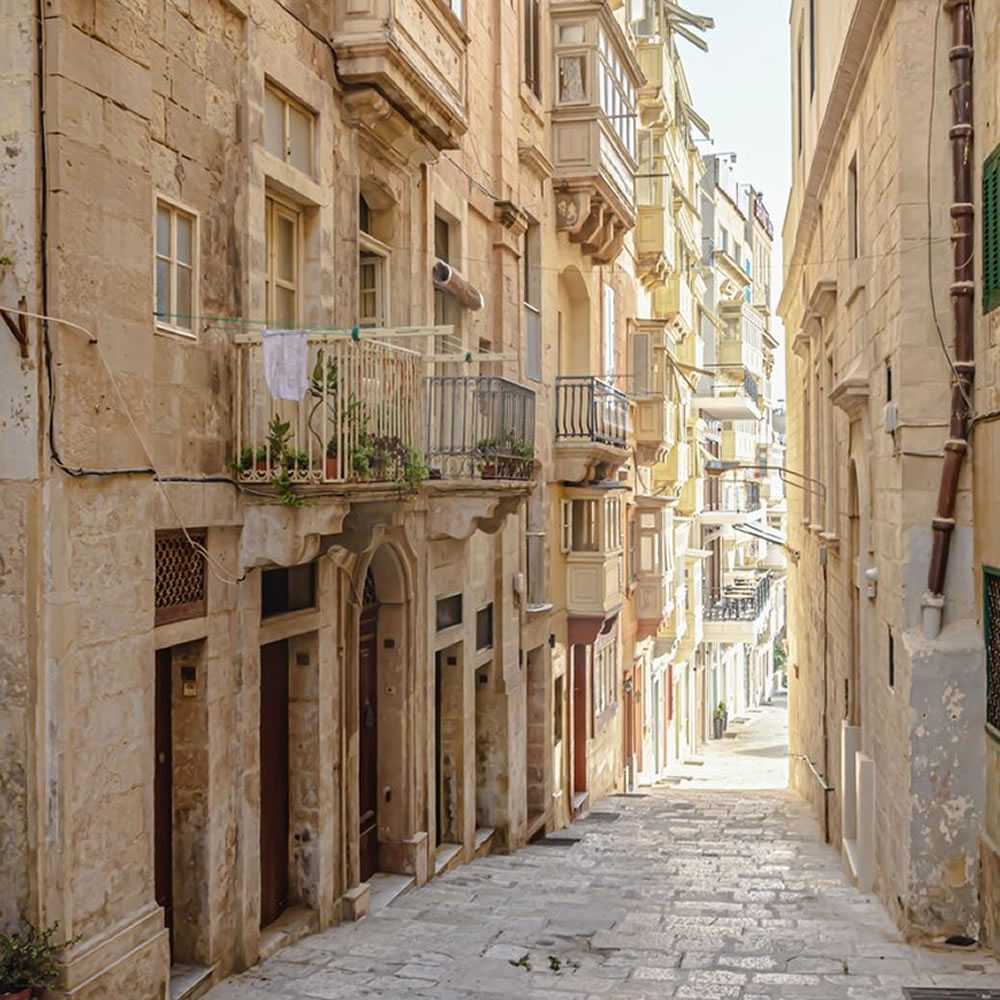 abbla - Programas de Inmersión Lingüística en Malta