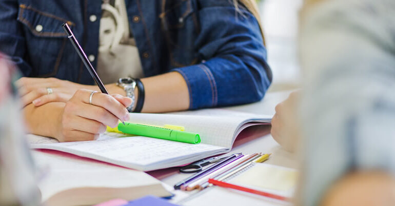 abbla idiomas - ¿Dónde estudiar inglés en Sevilla si odias las clases tradicionales?